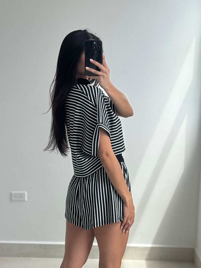 Knitted Striped Set